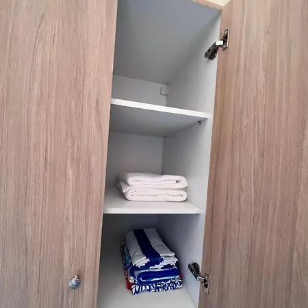 Pavlos House * סימי